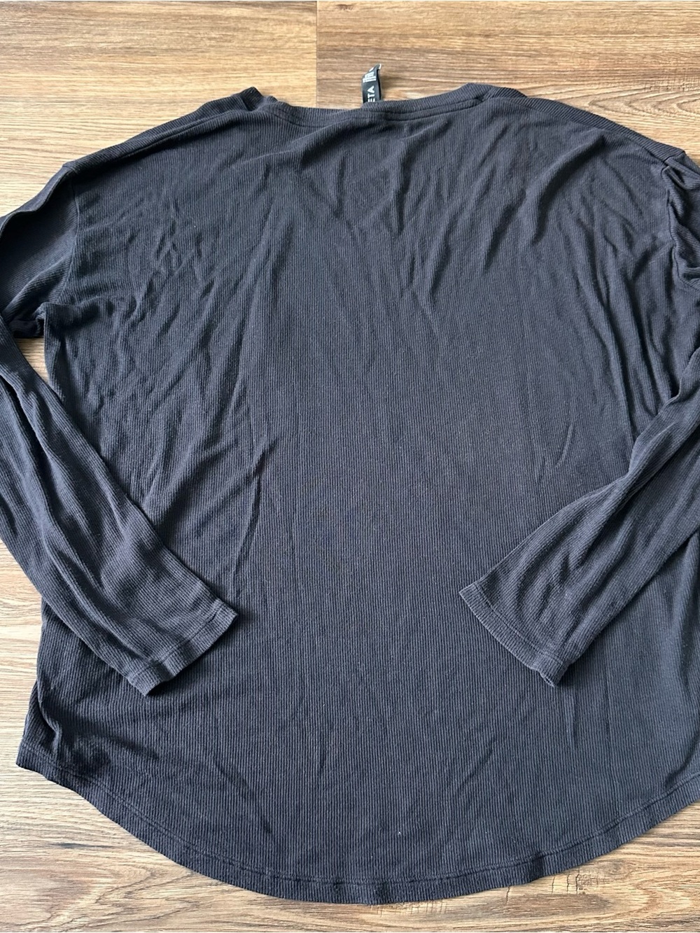 Athleta Long Sleeve Ribbed Scoop Neck Shirt Black Medium Basic Layering Capsule - Picture 6 of 6